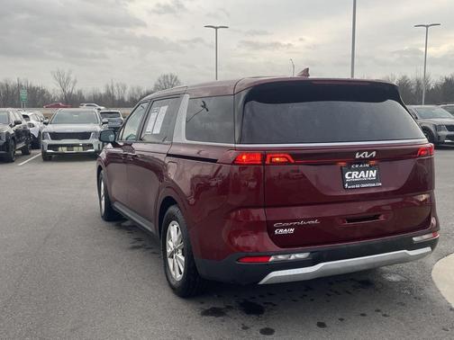 2022 Kia Carnival LXS