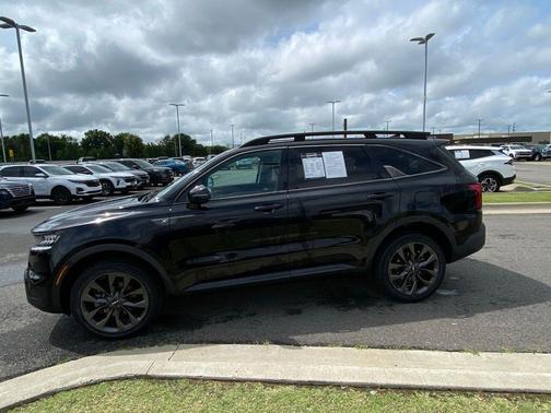 Ebony Black 2022 Kia Sorento EX