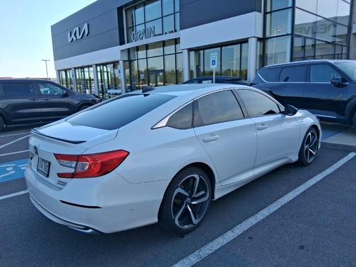 2022 Honda Accord Hybrid Base