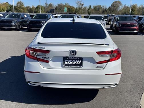 2022 Honda Accord Hybrid Base