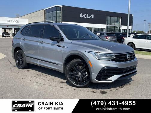 2022 Volkswagen Tiguan 2.0T SE R-Line Black