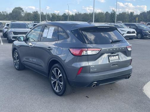 2021 Ford Escape SE