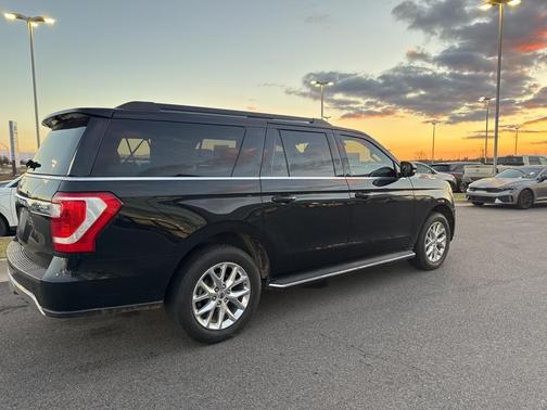 2021 Ford Expedition Max XLT