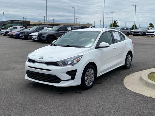Clear White 2021 Kia Rio LX