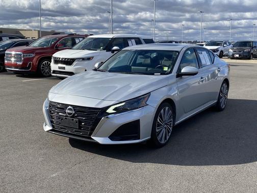 2023 Nissan Altima 2.5 SL