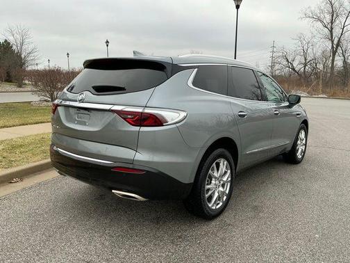 2024 Buick Enclave Essence AWD