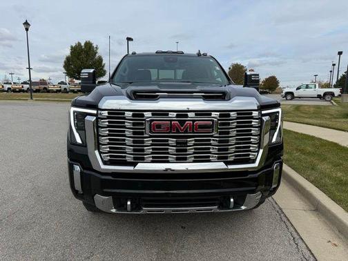 2024 GMC Sierra 3500 Denali