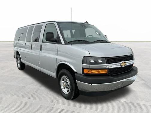 2025 Chevrolet Express 3500 RWD 3500 Extended Wheelbase LT