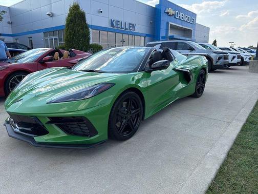 2026 Chevrolet Corvette Stingray w/2LT