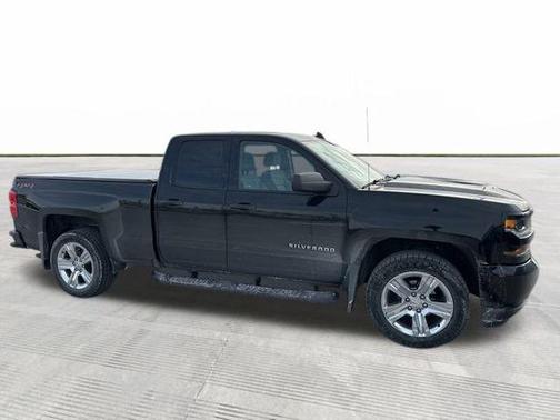 2018 Chevrolet Silverado 1500 Custom