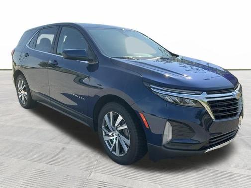 Blue Glow Metallic 2023 Chevrolet Equinox 1LT