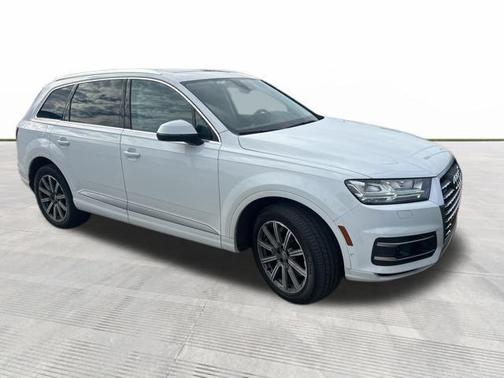 2019 Audi Q7 55 Prestige