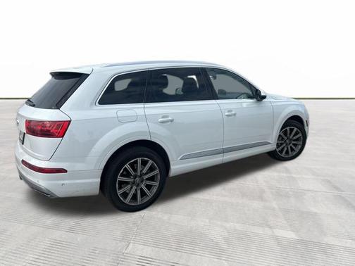 2019 Audi Q7 55 Prestige