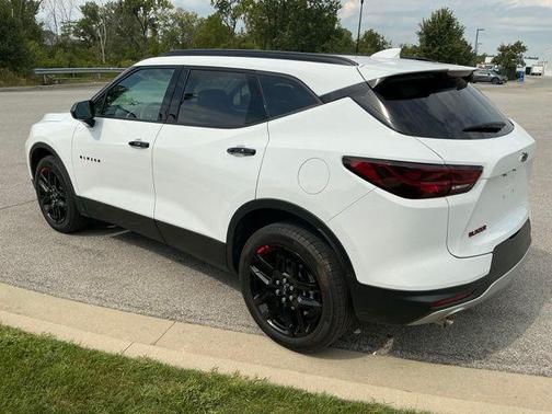 Summit White 2024 Chevrolet Blazer 2LT