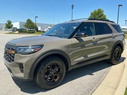 Marsh Gray 2026 Ford Explorer Tremor
