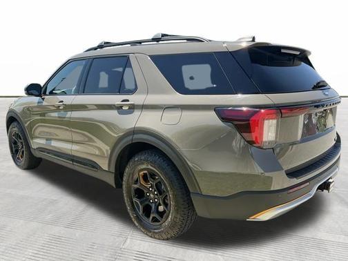 Marsh Gray 2026 Ford Explorer Tremor
