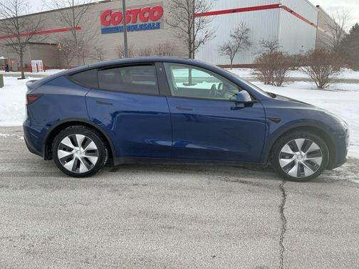 2021 Tesla Model Y Long Range Dual Motor All-Wheel Drive