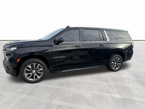2022 Chevrolet Suburban LT