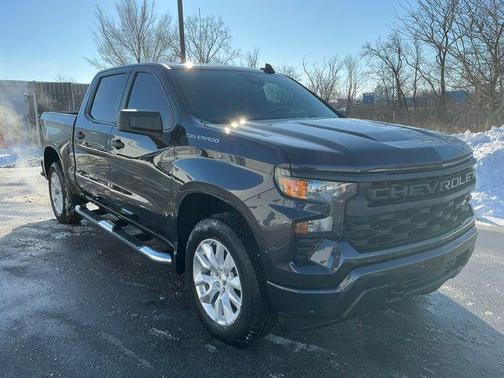 2022 Chevrolet Silverado 1500 Custom