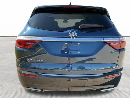 2023 Buick Enclave Essence FWD