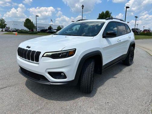 2022 Jeep Cherokee X 4x4