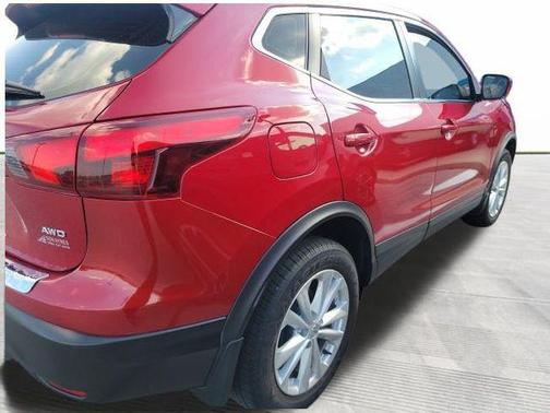 2017 Nissan Rogue Sport S