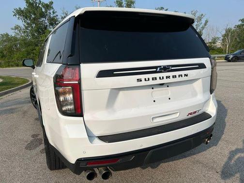 2024 Chevrolet Suburban RST