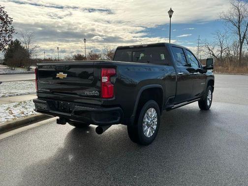 2022 Chevrolet Silverado 2500 High Country