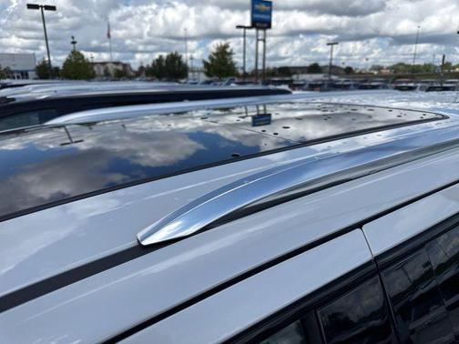 2025 Chevrolet Suburban 4WD High Country