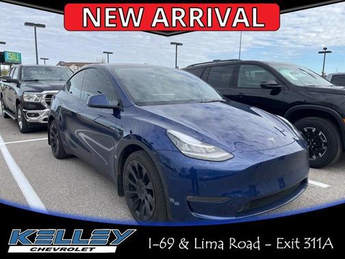 2022 Tesla Model Y Long Range Dual Motor All-Wheel Drive