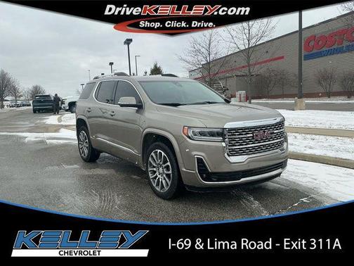 2023 GMC Acadia Denali