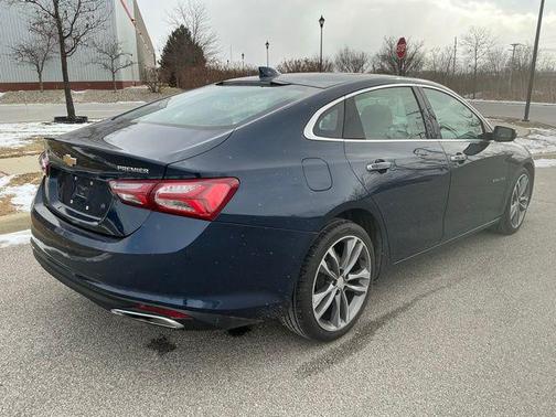 2022 Chevrolet Malibu FWD Premier