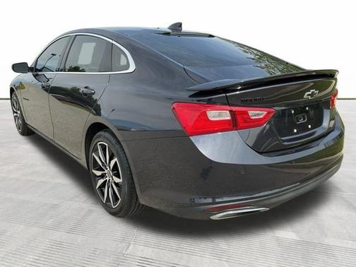 2022 Chevrolet Malibu FWD RS