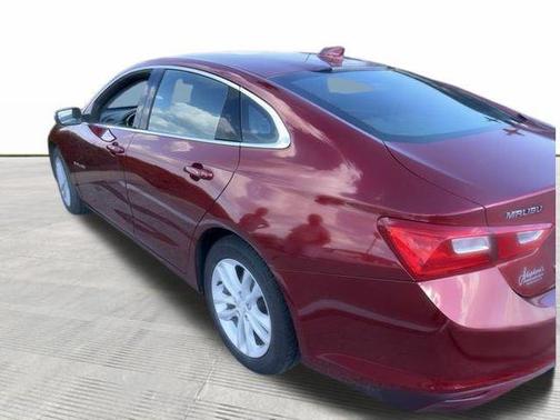 2017 Chevrolet Malibu 1LT
