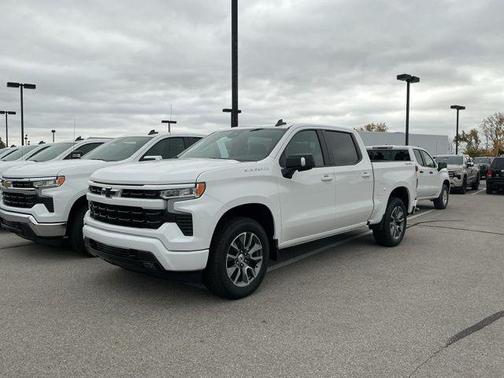 Summit White 2026 Chevrolet Silverado 1500 RST