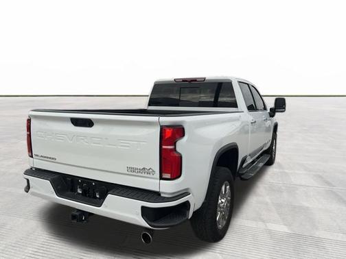 2025 Chevrolet Silverado 2500 High Country