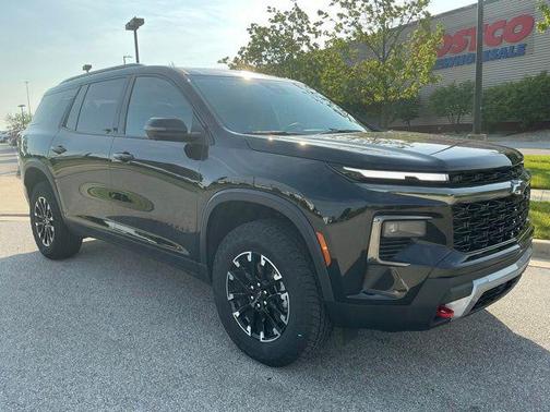 Mosaic Black Metallic 2026 Chevrolet Traverse AWD Z71