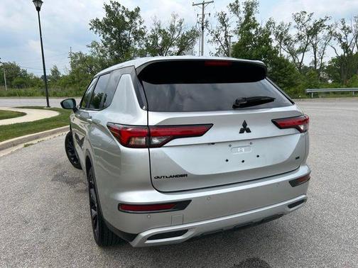 2023 Mitsubishi Outlander SE Special Editiont S-AWC
