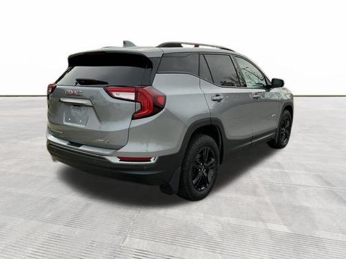 2024 GMC Terrain AWD AT4