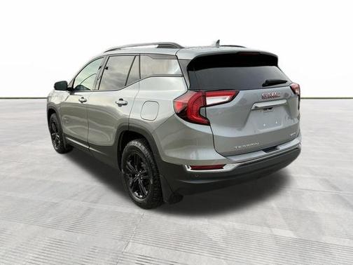 2024 GMC Terrain AWD AT4
