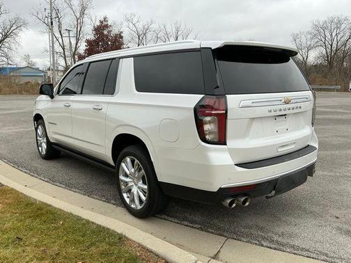 2021 Chevrolet Suburban 4WD High Country