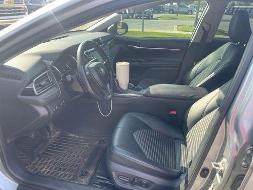 2019 Toyota Camry SE