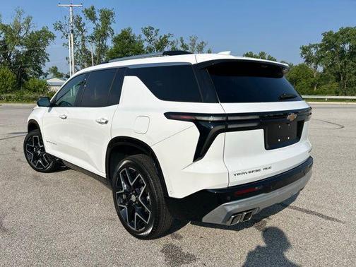 2024 Chevrolet Traverse RS