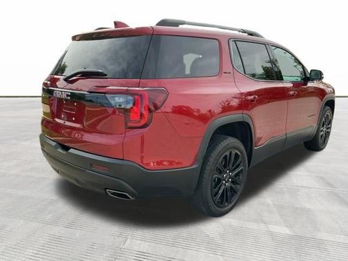 2023 GMC Acadia FWD SLT