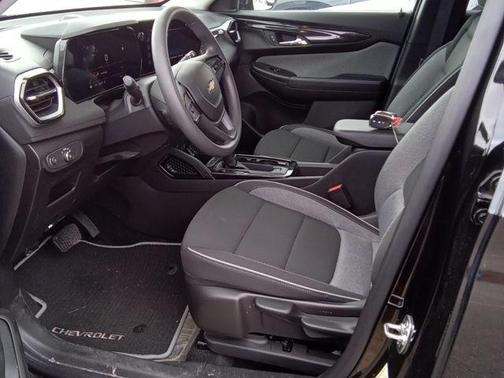 2025 Chevrolet Trailblazer LS