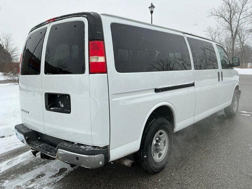 2015 Chevrolet Express 3500 LT