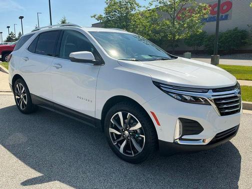 Iridescent Pearl Tricoat 2022 Chevrolet Equinox Premier w/1LZ