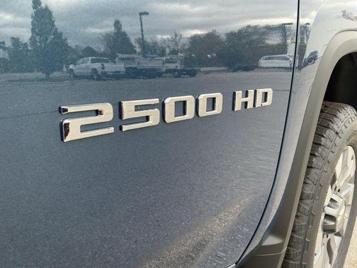 2025 Chevrolet Silverado 2500 Custom
