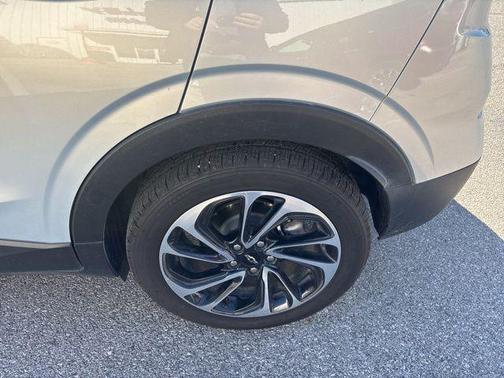 2022 Chevrolet Bolt EUV FWD Premier