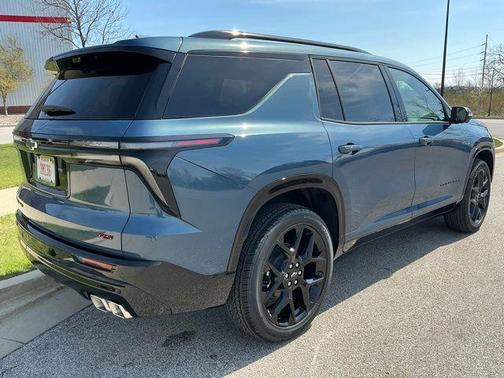 Lakeshore Blue Metallic 2026 Chevrolet Traverse RS